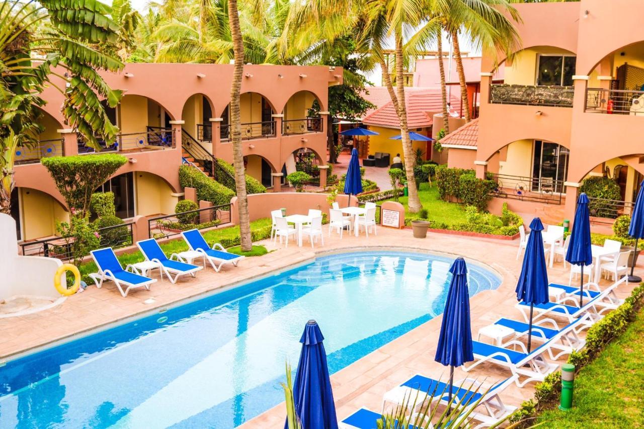 Airport Hotel Casino Du Cap-Vert ดาการ์ ภายนอก รูปภาพ