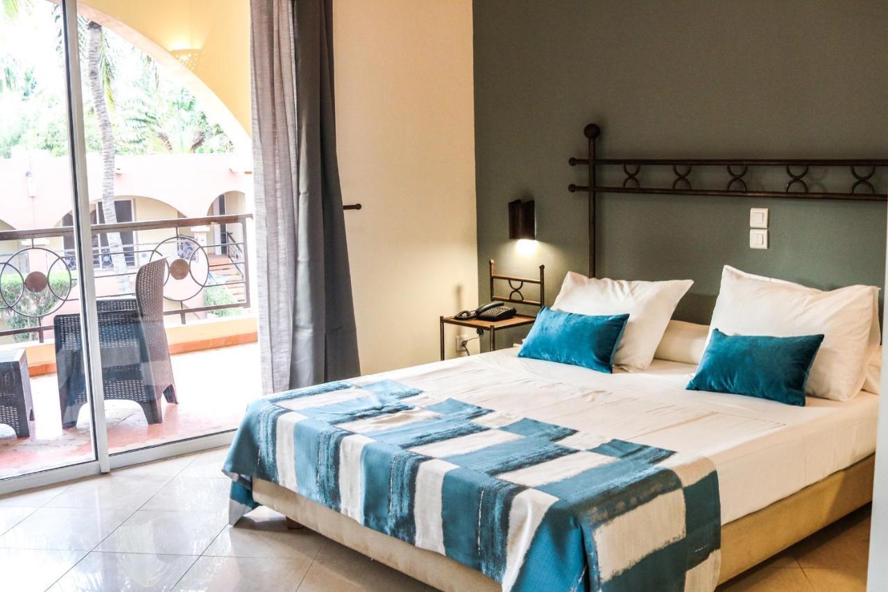Airport Hotel Casino Du Cap-Vert ดาการ์ ภายนอก รูปภาพ
