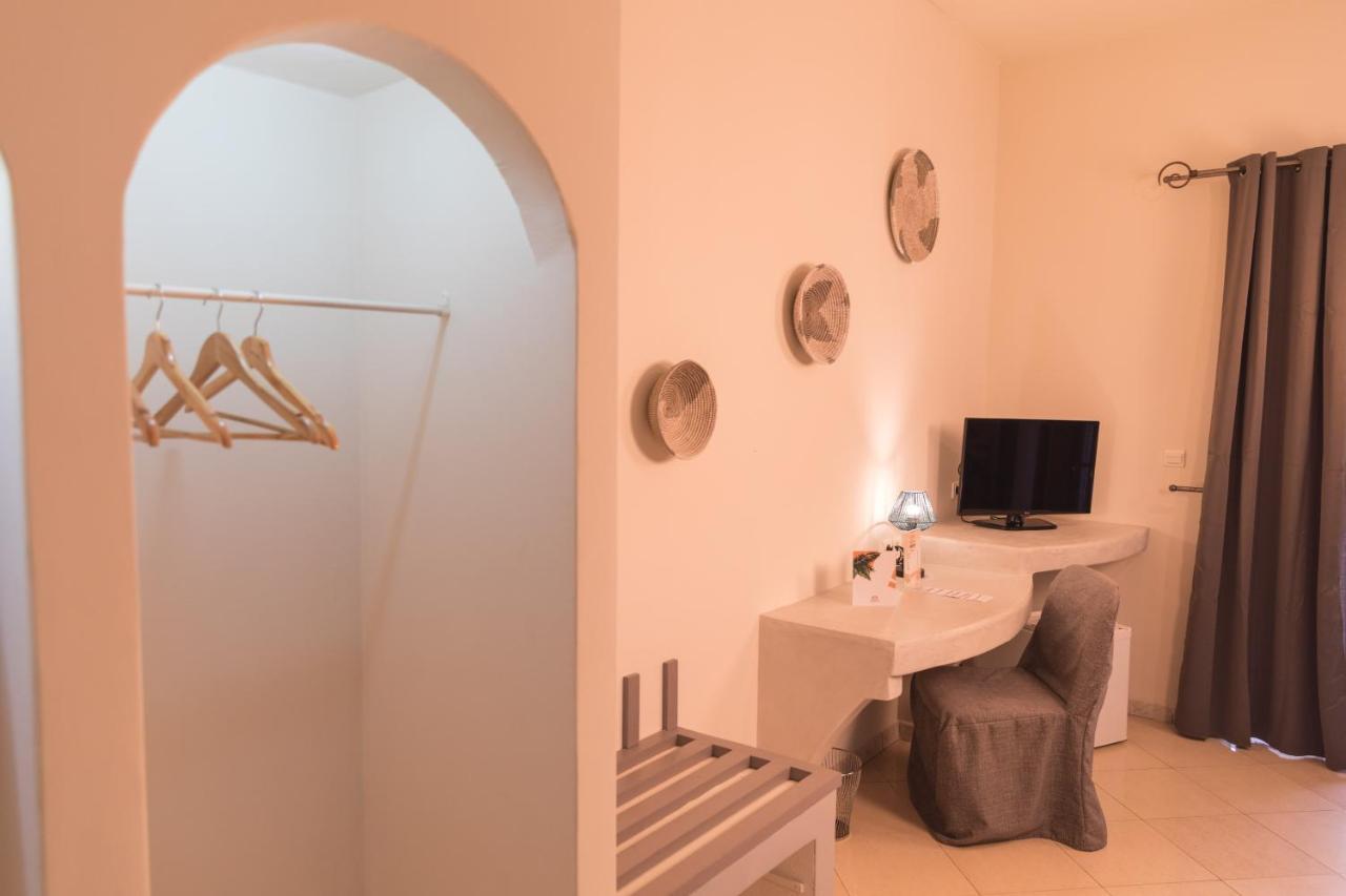 Airport Hotel Casino Du Cap-Vert ดาการ์ ภายนอก รูปภาพ