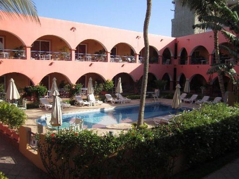 Airport Hotel Casino Du Cap-Vert ดาการ์ ภายนอก รูปภาพ